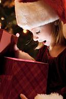 Kinder sehen Weihnachtsbücher als Quellen endloser Überraschung.
