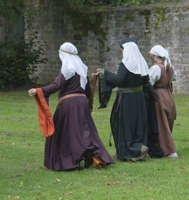 Frauen leben historische Romane real aus