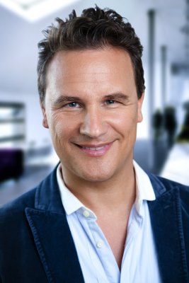 Guido Maria Kretschmer gewinnt im TV und in seinen Büchern die Herzen der Frauen. (c) Foto MEINWELT Photography 