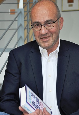Josef Aldenhoff weiß, wie sehr die Seele leidet, wenn sie keine Hilfe bekommt. © C. Bertelsmann Verlag